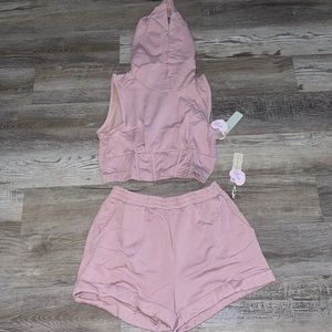 Iris mauve crop hoodie to and shorts set NWT